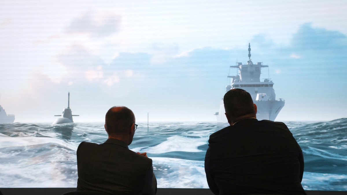Im Januar noch als Kanzlerkandidat in Kiel bei TKMS: Friedrich Merz - dpa