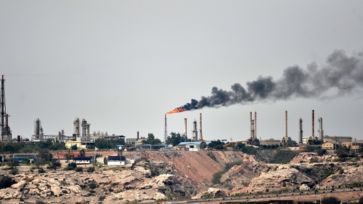 Öl-Exporte steigen trotz Sanktionen: Der Hafen von Kharg im Iran
