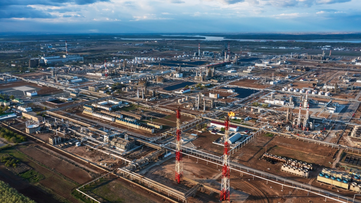 Una raffineria Lukoil a Volgograd, in Russia, è visibile in una fotografia aerea del 2022.