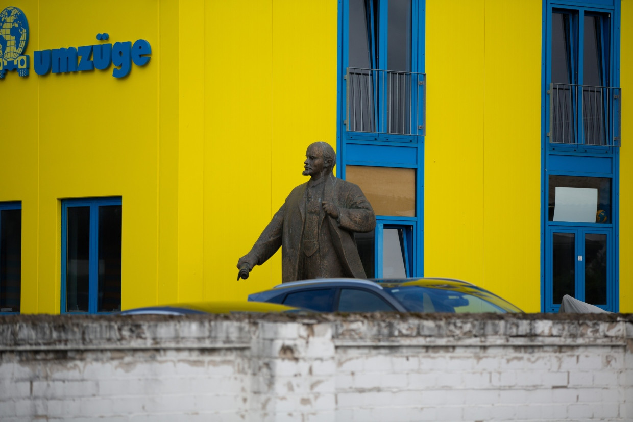 Lenin im Gewerbegebiet in Berlin-Neukölln
