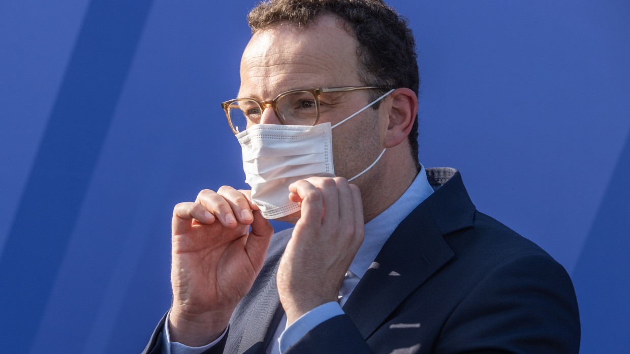 Jens Spahn, jetzt Vorsitzender der CDU/CSU -Parlamentsgruppe im deutschen Bundestag, in seiner Zeit als Gesundheitsminister des Bundes im September 2020