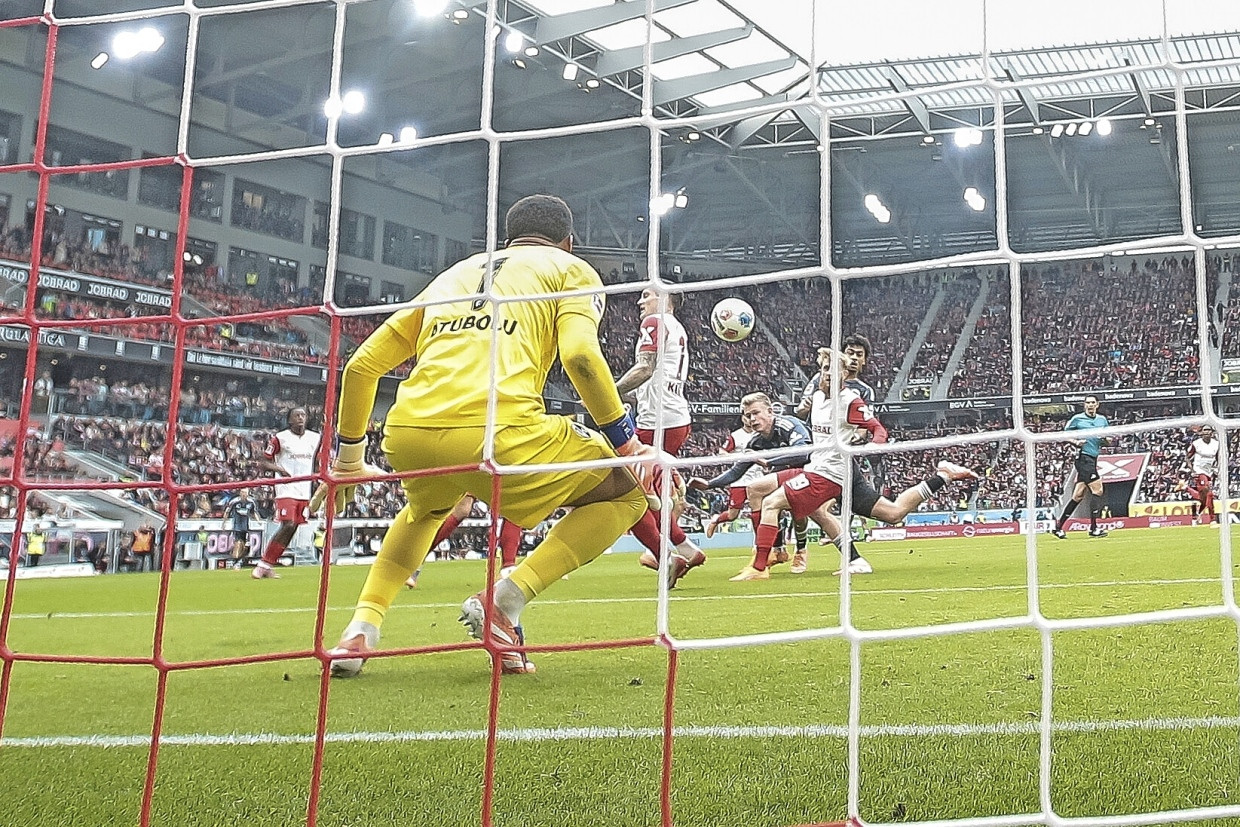 Abschluss 4: Jonathan Burkardt gegen Freiburg