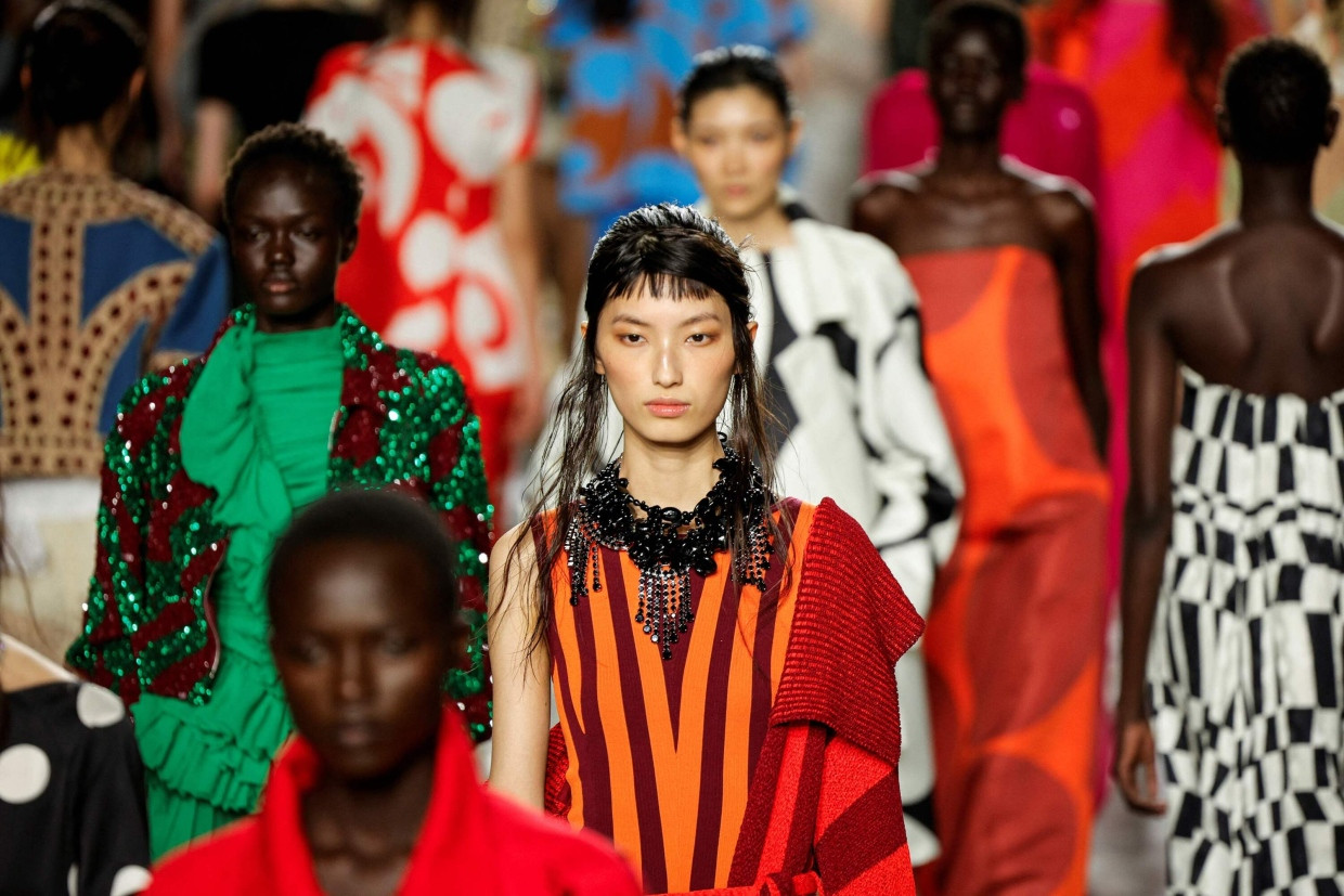 Models bei der Dries-Van-Noten-Schau