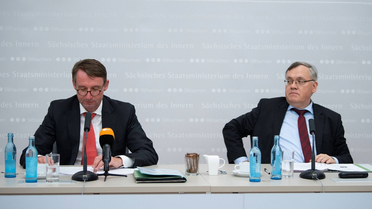 Innenminister Roland Wöller und Dirk-Martin Christian, neuer Präsident des Landesamts für Verfassungsschutz