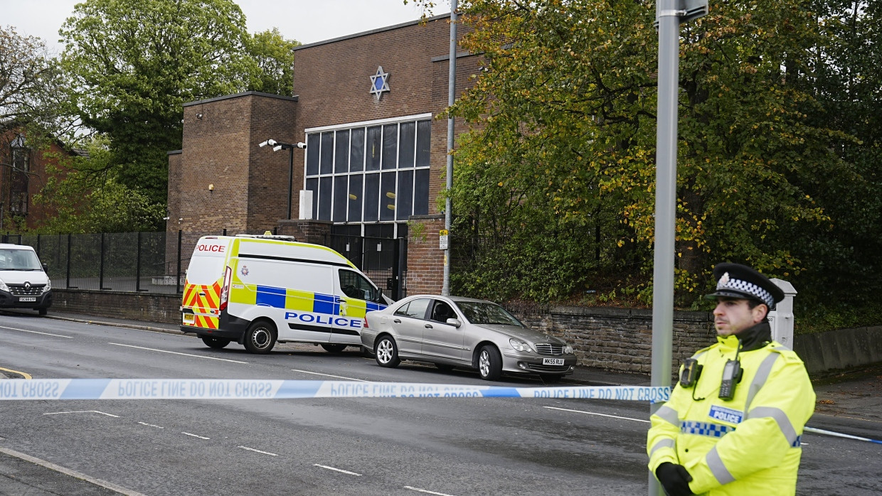 Nach dem Angriff: die Synagoge in Manchester am 5. Oktober 2025