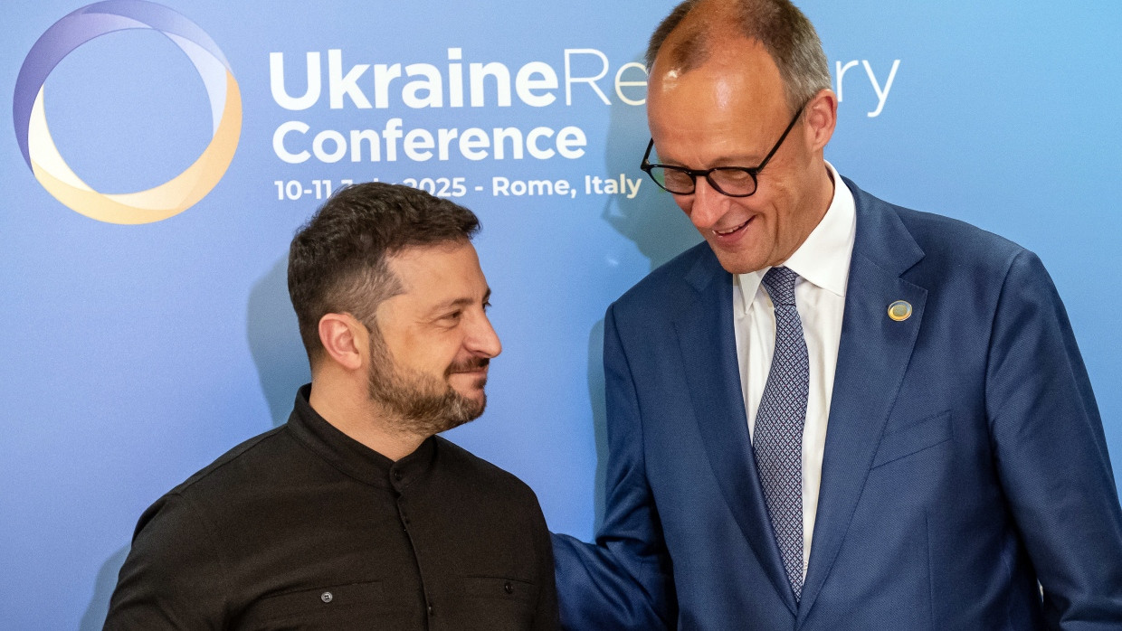 Germany supports Ukraine in its reconstruction: Federal Chancellor Friedrich Merz (r) with Ukrainian President Volodymyr Selenskyj