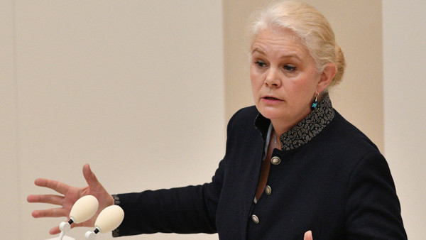 Saskia Ludwig (CDU) 2022 im Potsdamer Landtag